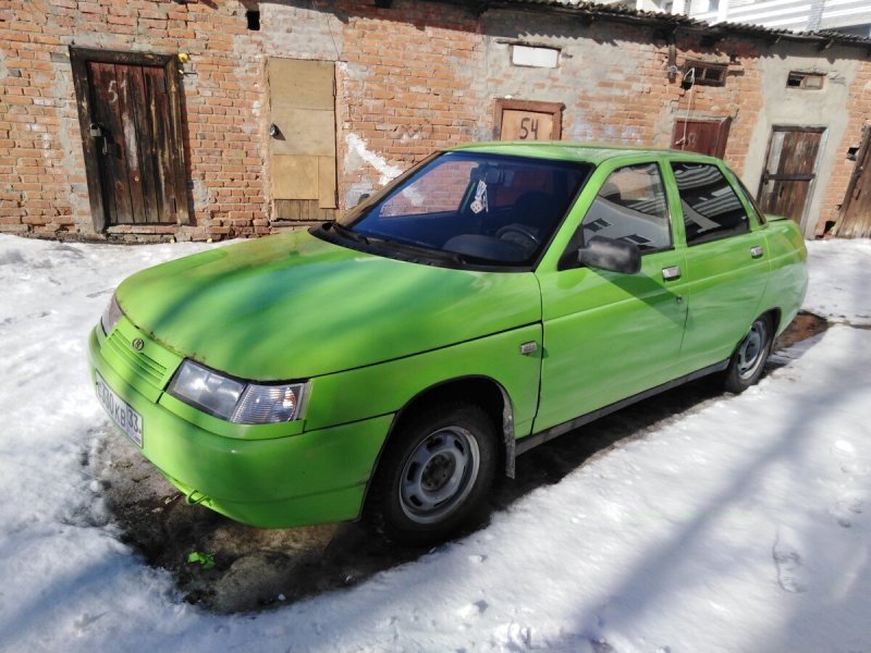 Лада ВАЗ 2110 зеленая