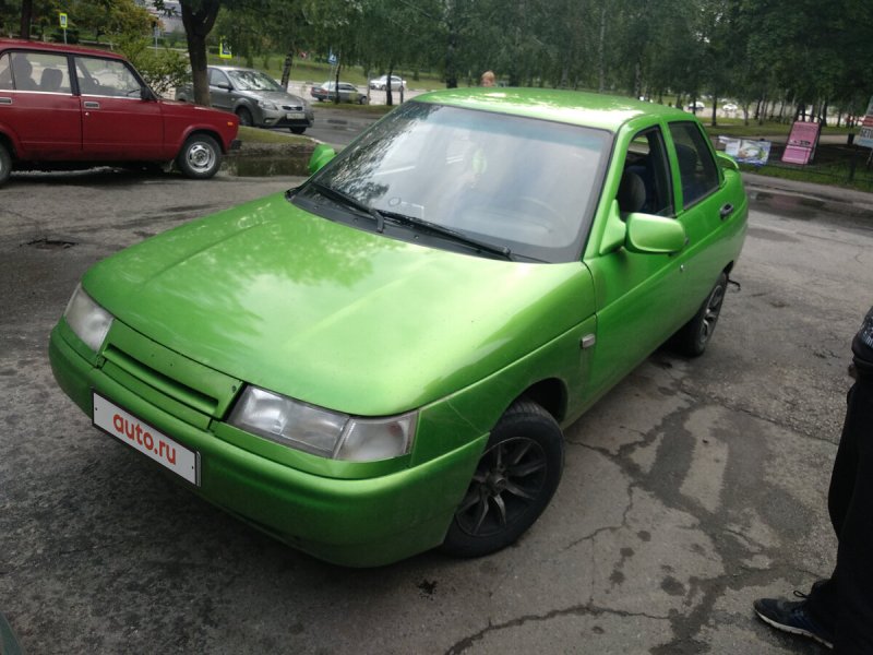 ВАЗ 2110 салатовая