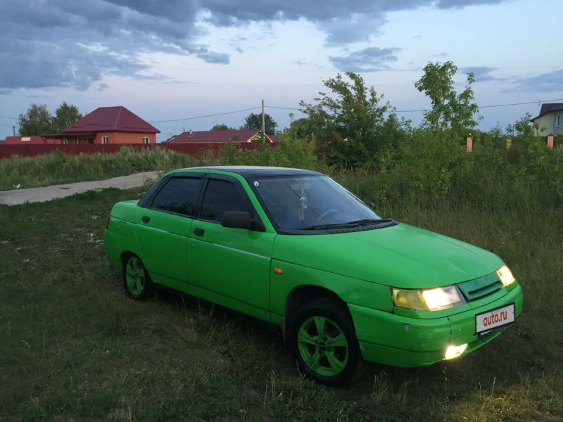 ВАЗ 2110 золотисто темно-зеленый