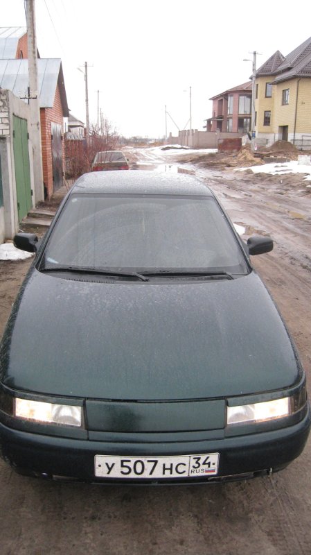 ВАЗ 2112 2001 года цвета кузова амулет