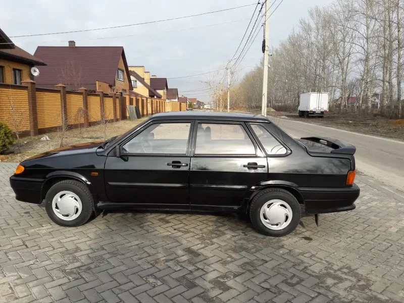 ВАЗ-2115 «Lada Samara. Черная