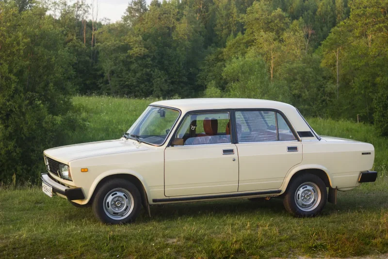 ВАЗ-2107 Жигули 1300