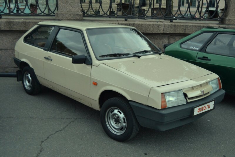 Лада 2108 бежевый