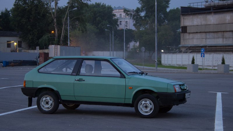 Лада Спутник 2108 зеленый