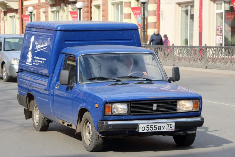 ИЖ фургон 27175