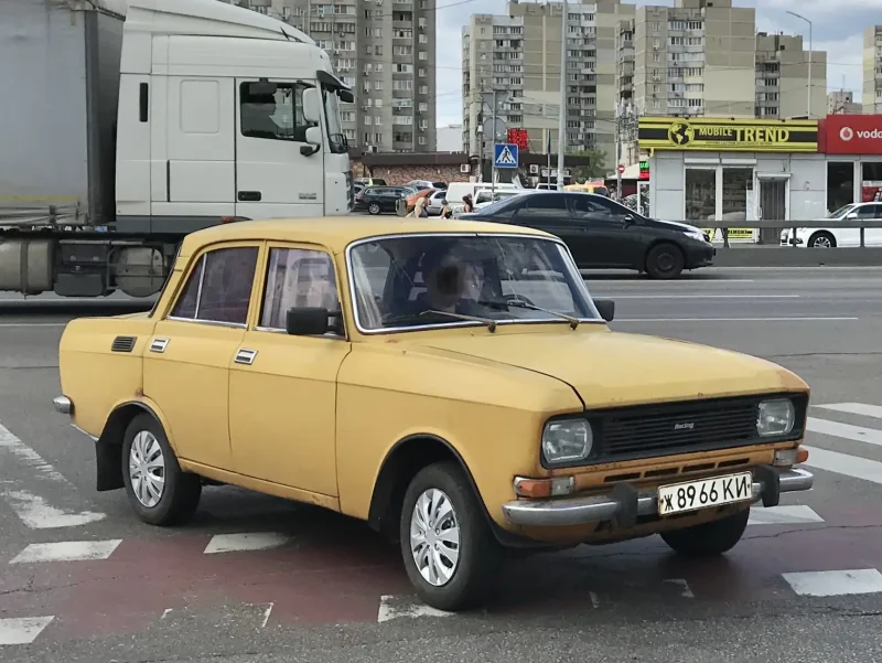 Москвич 2140-117