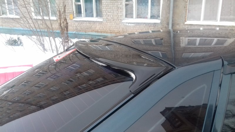 Спойлер заднего стекла ВАЗ 2112