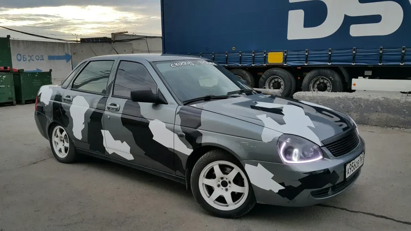 ВАЗ 2111 камуфляж