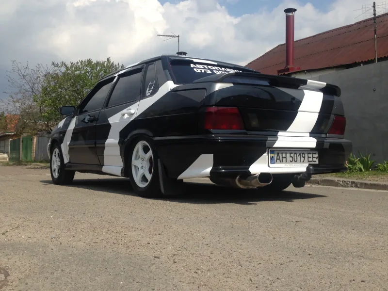 Тюнингованный ВАЗ 2115