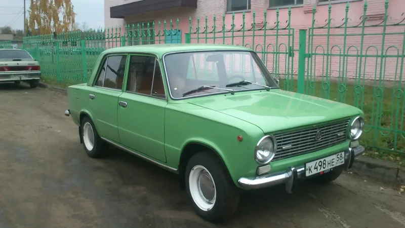 Лада 2101 зеленая