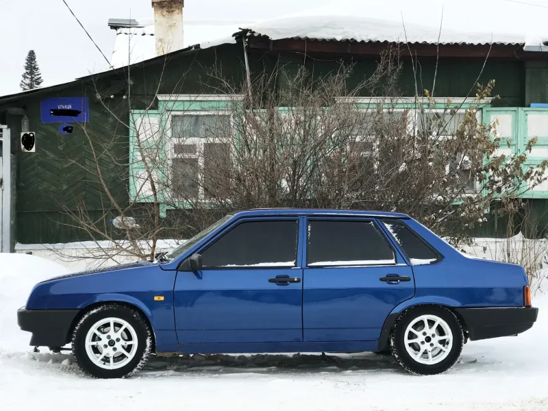 ВАЗ 21099 чароит