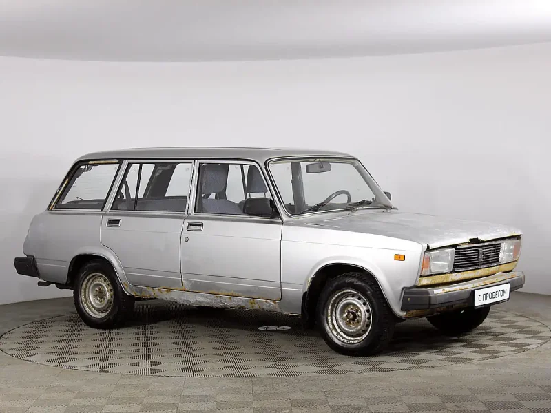 Лада 2104 серебристая