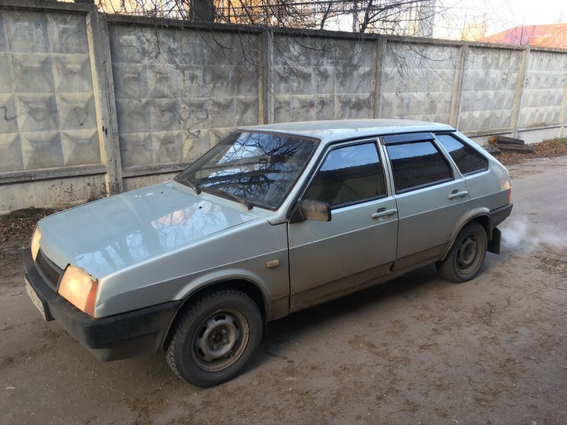 Lada ВАЗ 2109 2000
