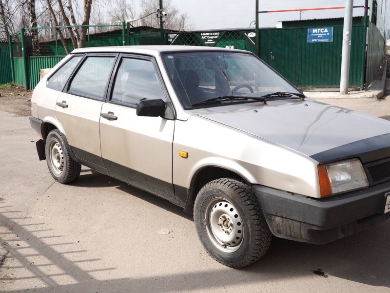Lada 2109 бежевый