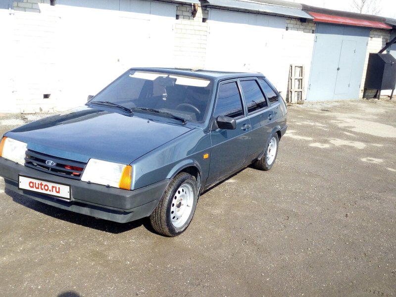Лада 2109 серебристая