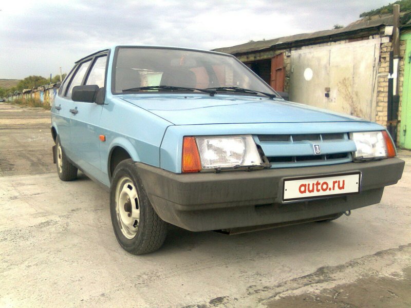 ВАЗ 2109 21093i
