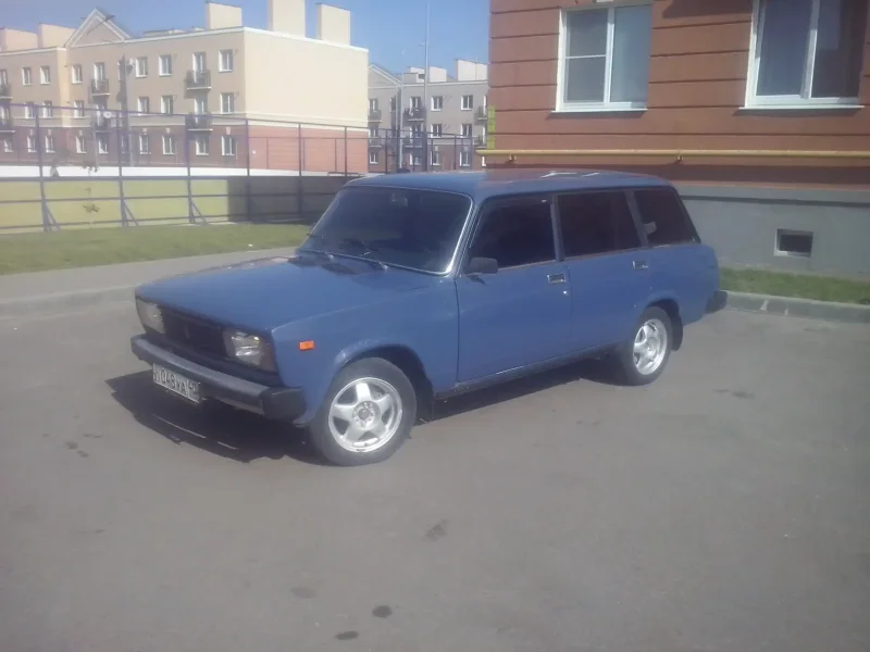 ВАЗ 2104 синяя тонированная