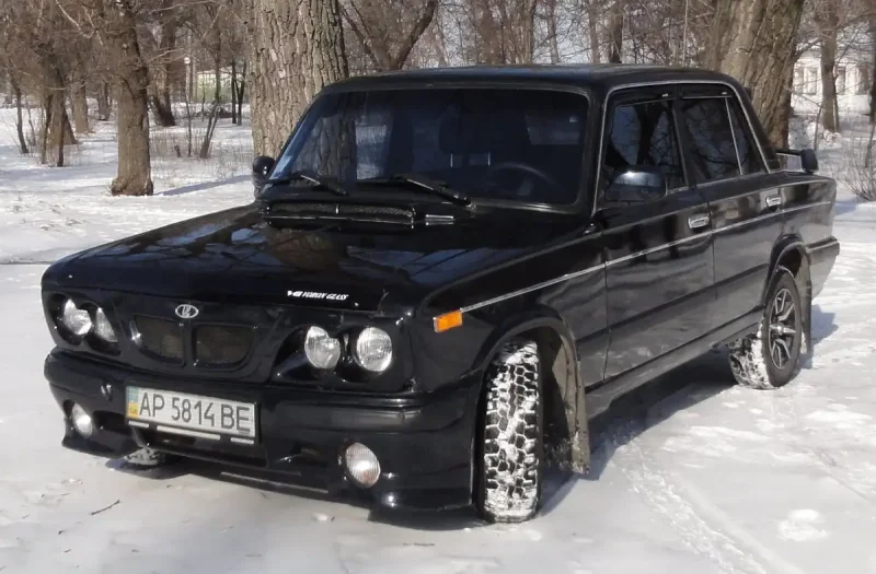 Тюнинговая ВАЗ 2106