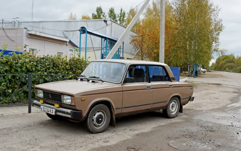 АВТОВАЗ 2105