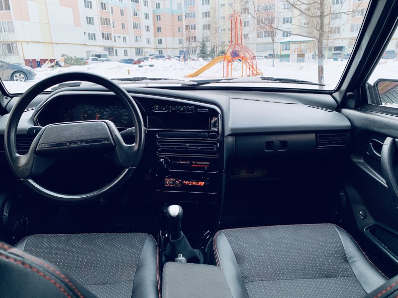 ВАЗ 2109 хэтчбек салон