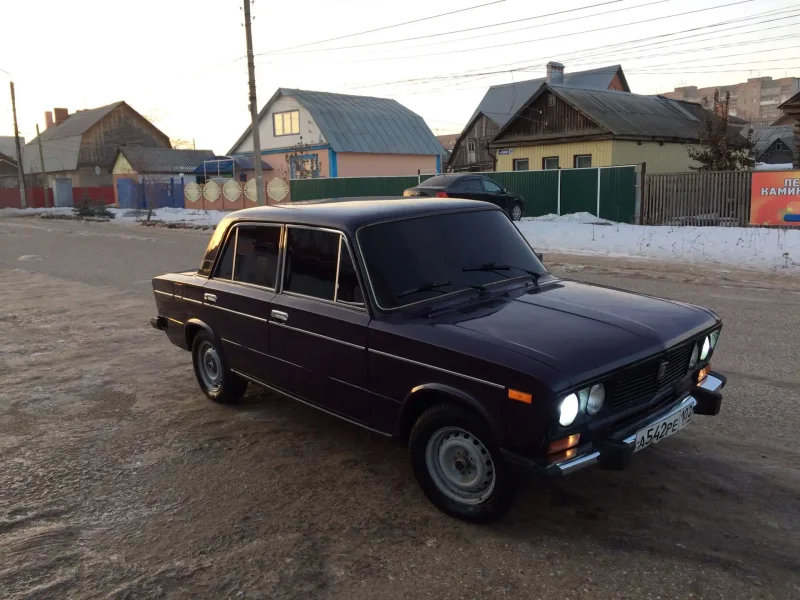 ВАЗ 2106 чёрная тонированная