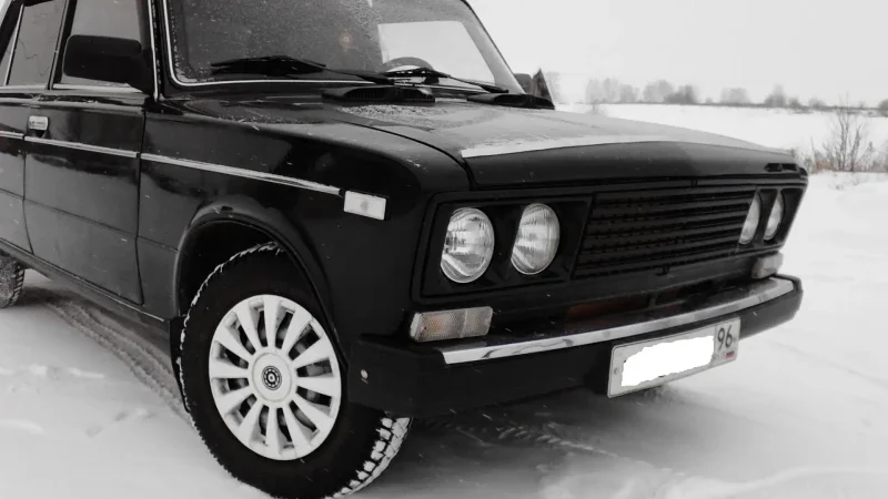 Жигули ВАЗ 2106 черная