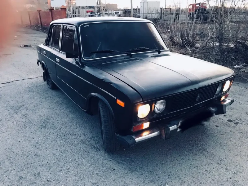 ВАЗ 2106 черная
