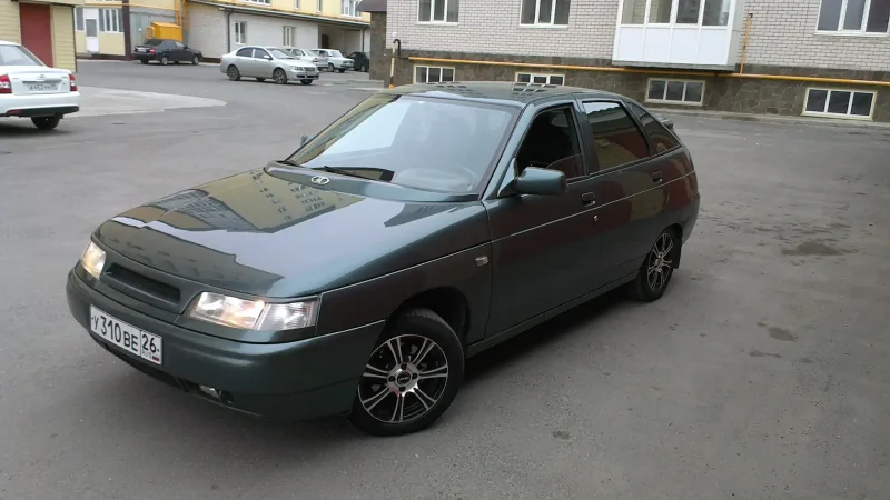 ВАЗ 2112 тонированная