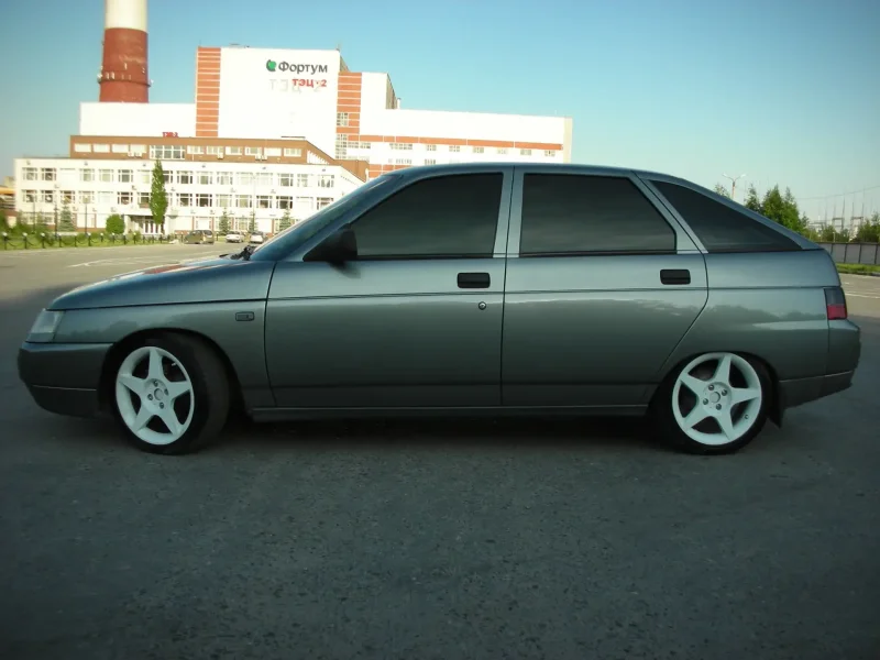 ВАЗ 2112 2006 зеленый