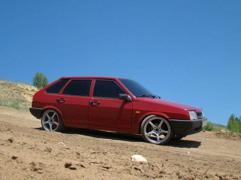 ВАЗ 2109 r17 вишня