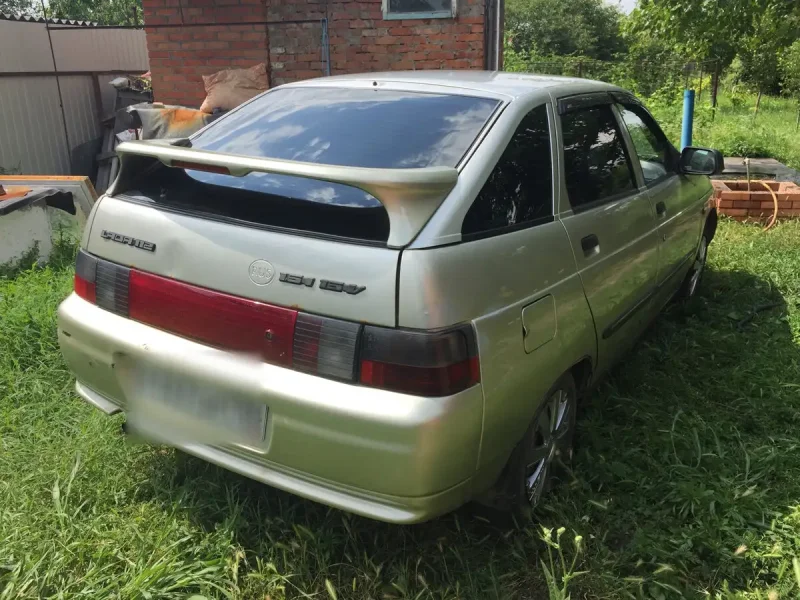 ВАЗ 2112 бежевая