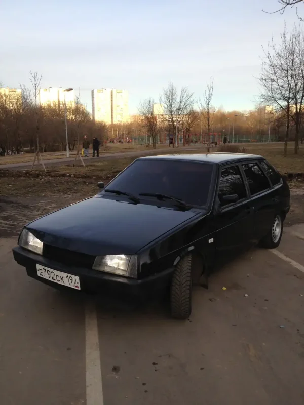 Lada 2109 черная