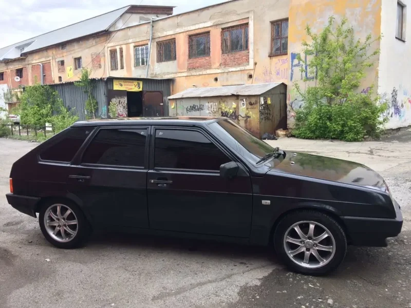 Лада 2109 черная