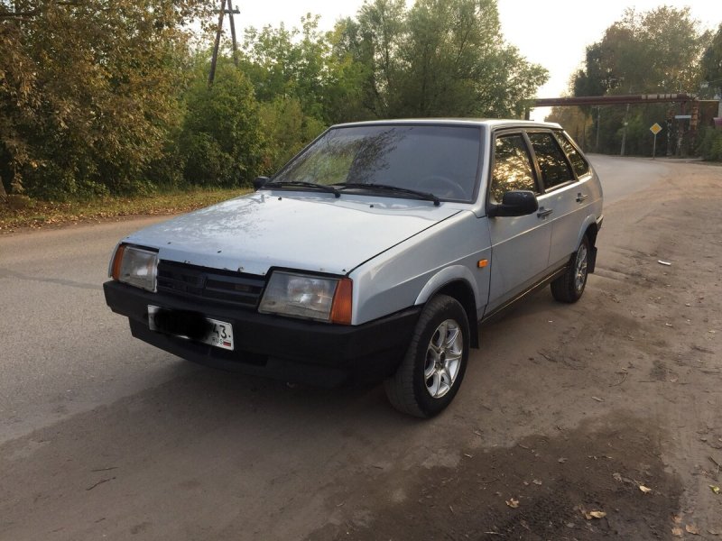 ВАЗ 2109 2004 года