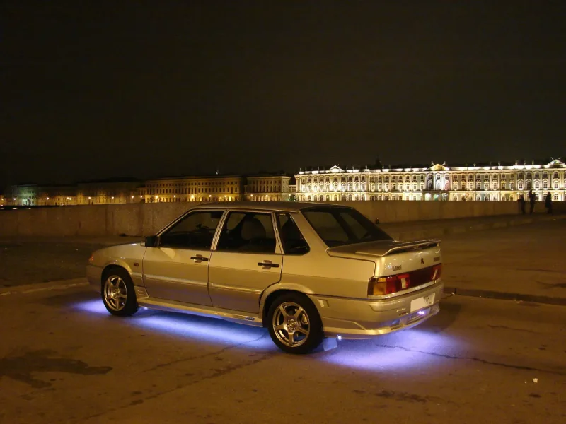 Тюнингованная Лада 2115
