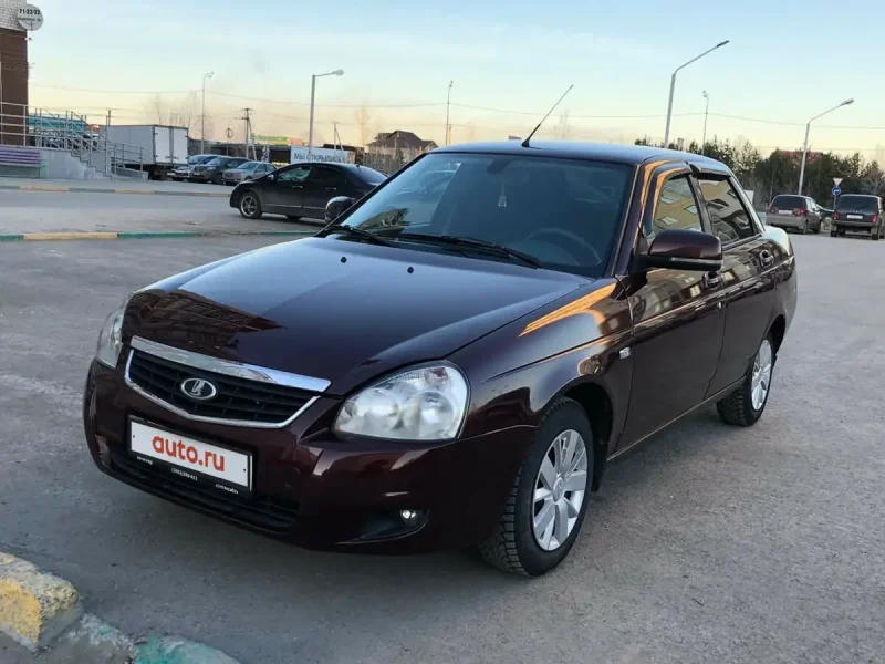 Приора премьера 1.8