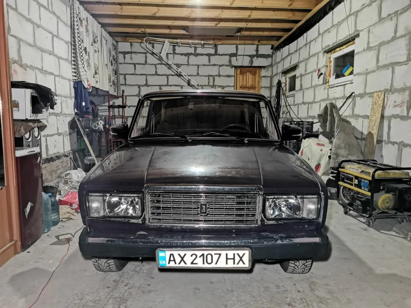 ВАЗ 2107 С зеркалами от Гранты