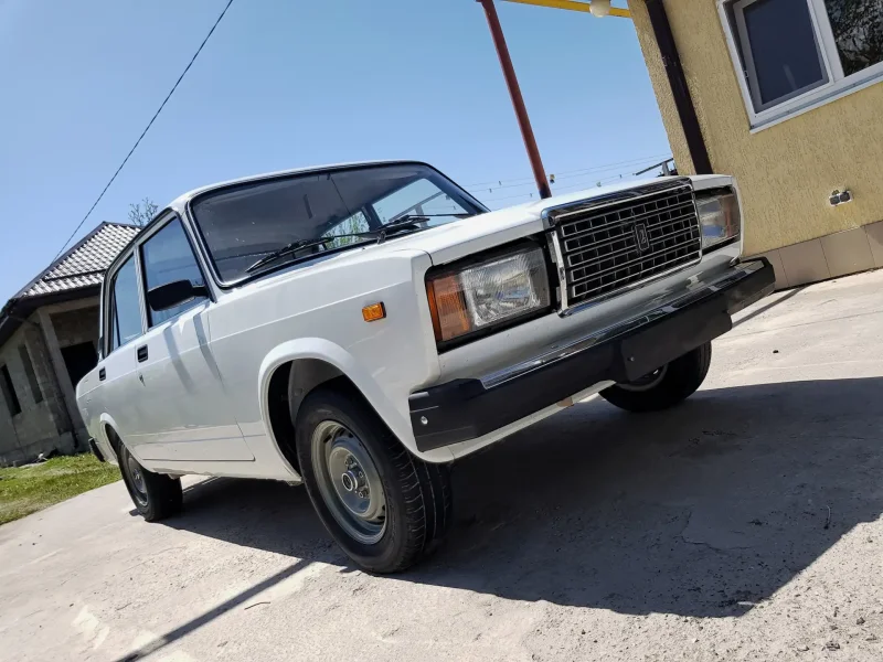 ВАЗ 2107 на штампах