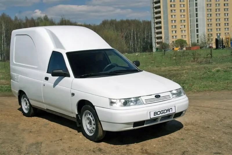 Богдан 2310