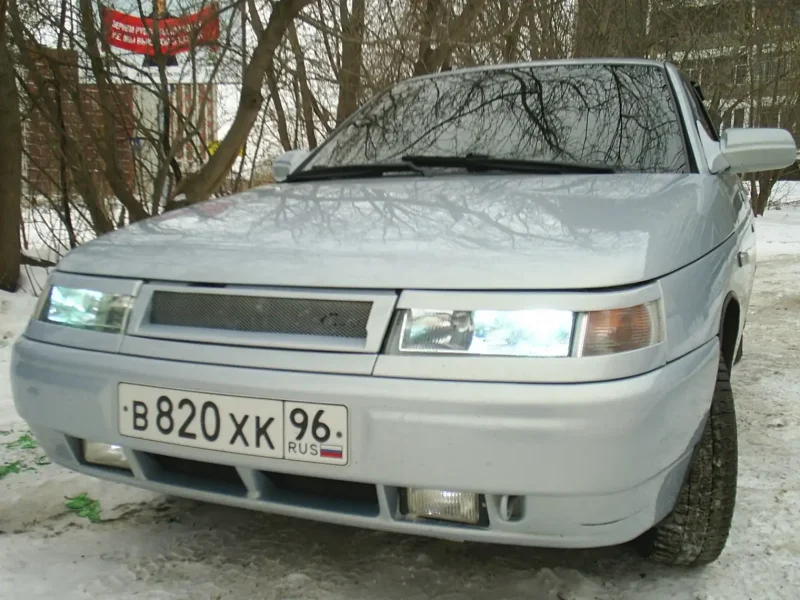 ВАЗ 2110 без ресничек