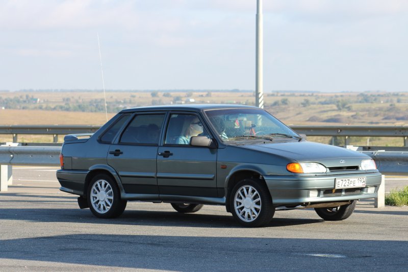 Lada 2115