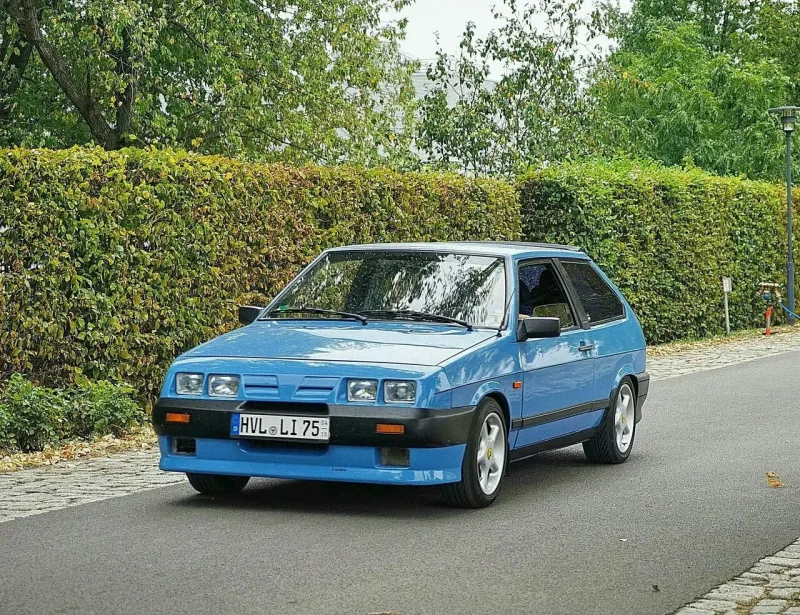 Lada Samara Topas