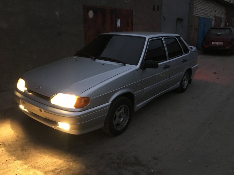 ВАЗ 2114 капот карбон