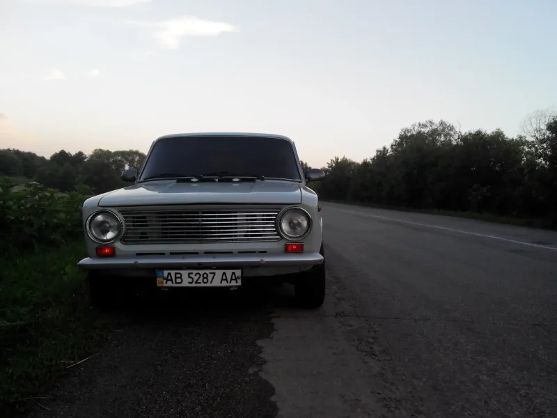 ВАЗ 2101 зеленая тонированная