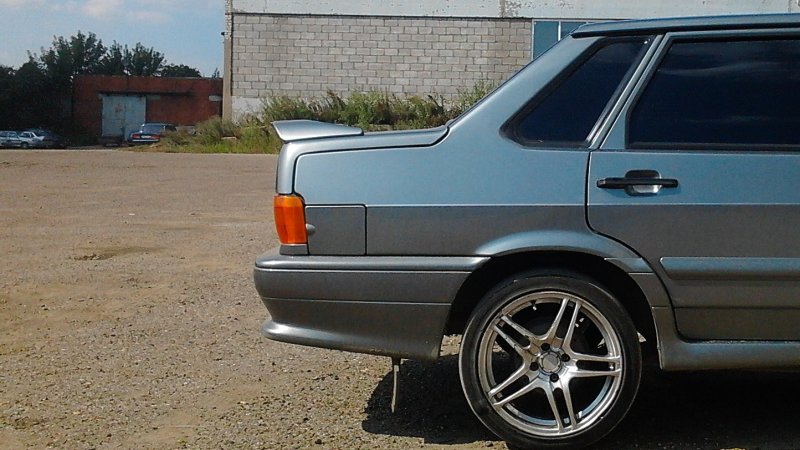 ВАЗ 2115 r17