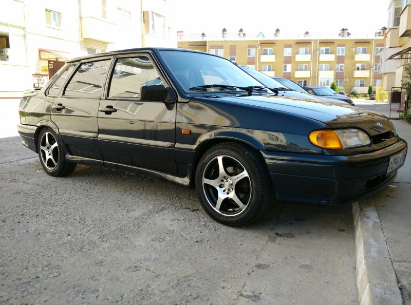 ВАЗ 2115 r16