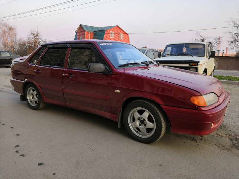 ВАЗ 2115 на дисках r15