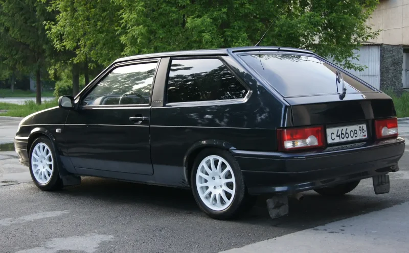 Лада 13 черная