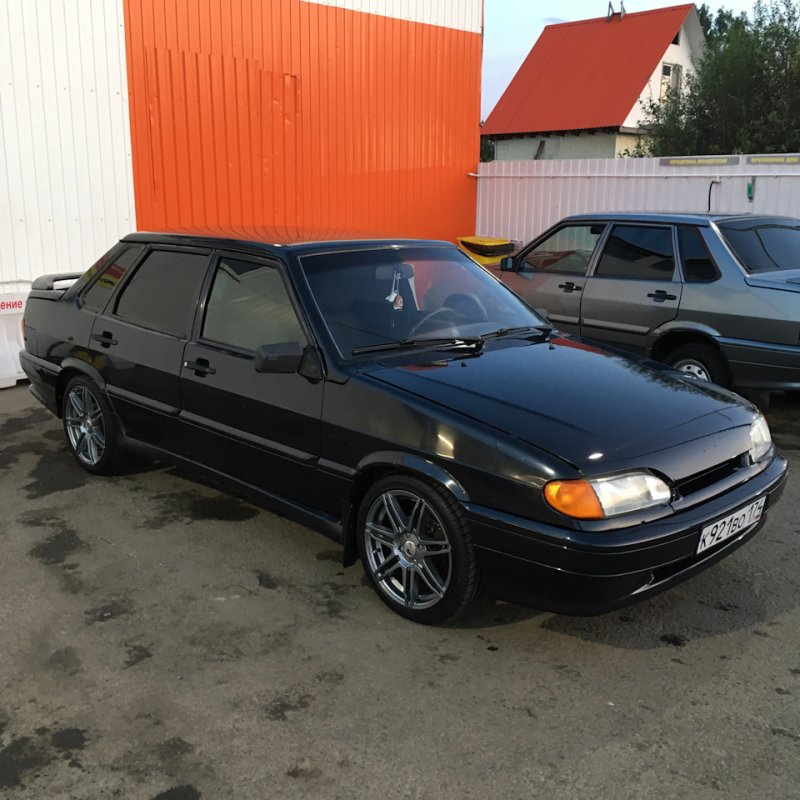 ВАЗ 2115 r15