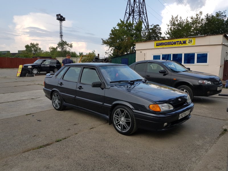 ВАЗ 2115 r17